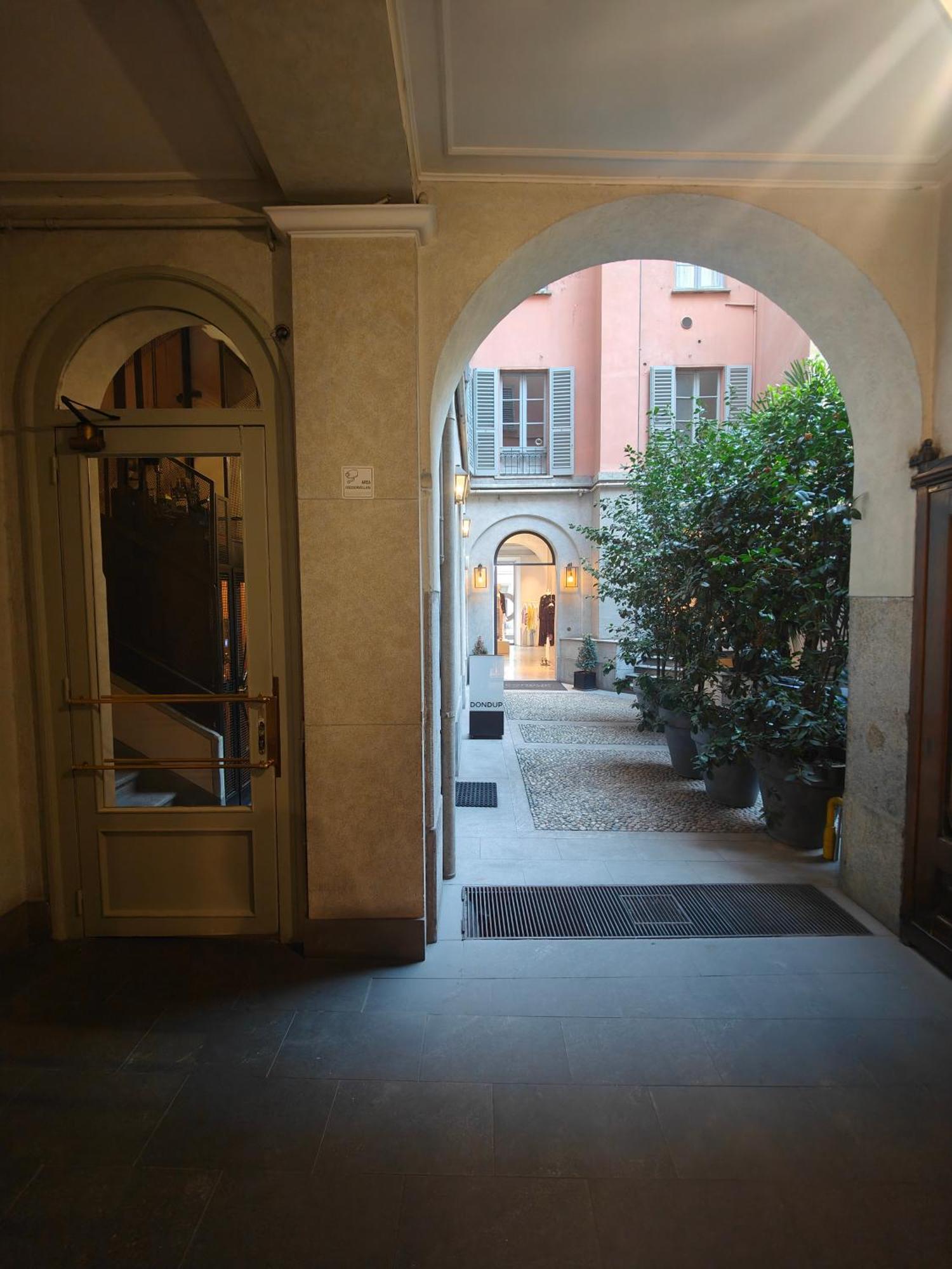 Spiga 50 By Cortivo House Apartment Milano Exterior foto